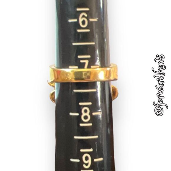 Bundle Sale 3 for $15 | Enamel Flower Ring | Rhinestones | Size 7 - Picture 5 of 11